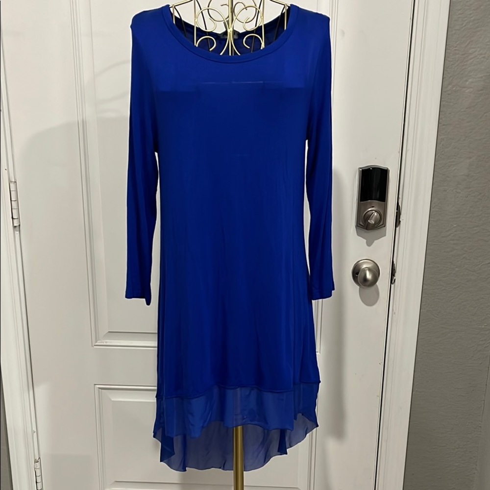 Neiman Marcus Blue Asymmetrical High-Low Long Sleeve Dress